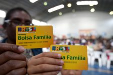 13o-do-bolsa-familia:-pernambuco-comeca-a-pagar-parcela-extra-do-beneficio-nesta-segunda