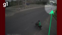 video:-motociclista-morre-apos-colidir-contra-caminhonete-na-pe-90,-em-vertentes